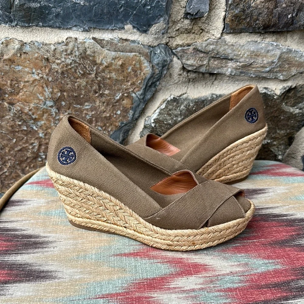 Tory Burch Filipa Canvas Espadrille Wedge Shoes in Tan Brown Size 6